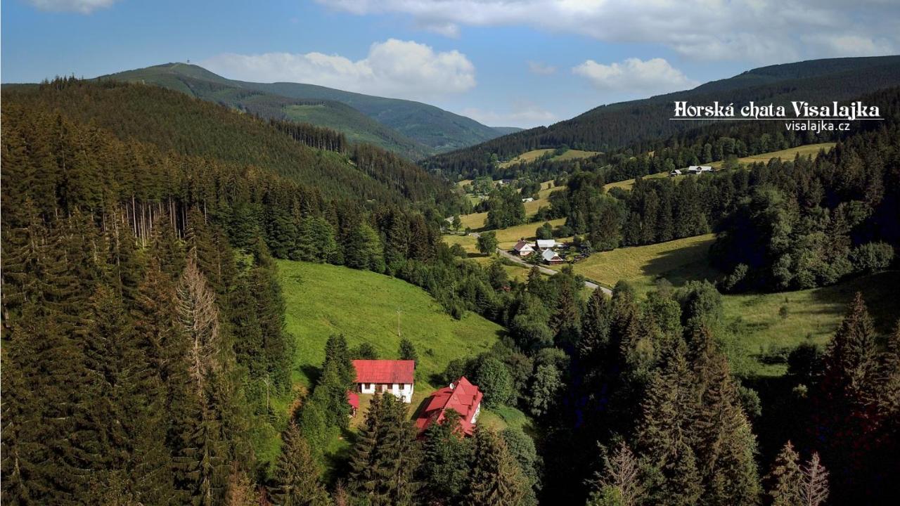 Horska Chata Visalajka V Beskydech Krasna  Exterior photo